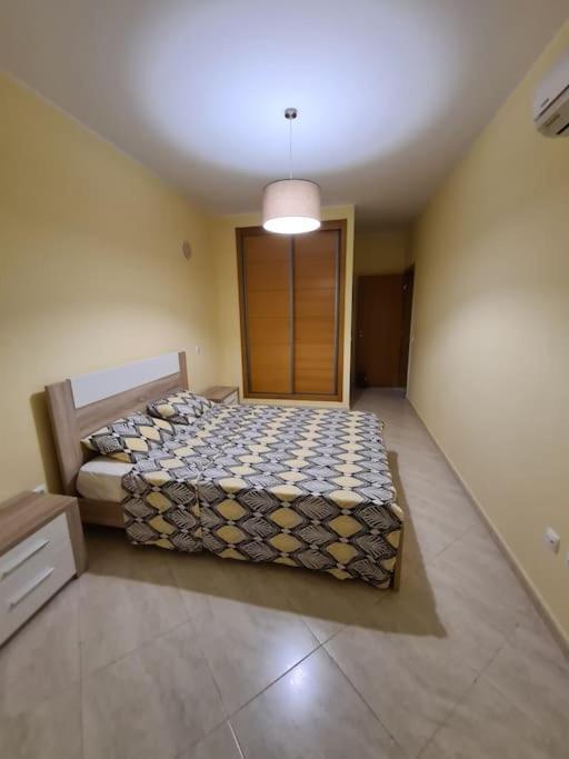 Luxury 2 Bed Carvoeiro Apartment การ์วอยโร ภายนอก รูปภาพ