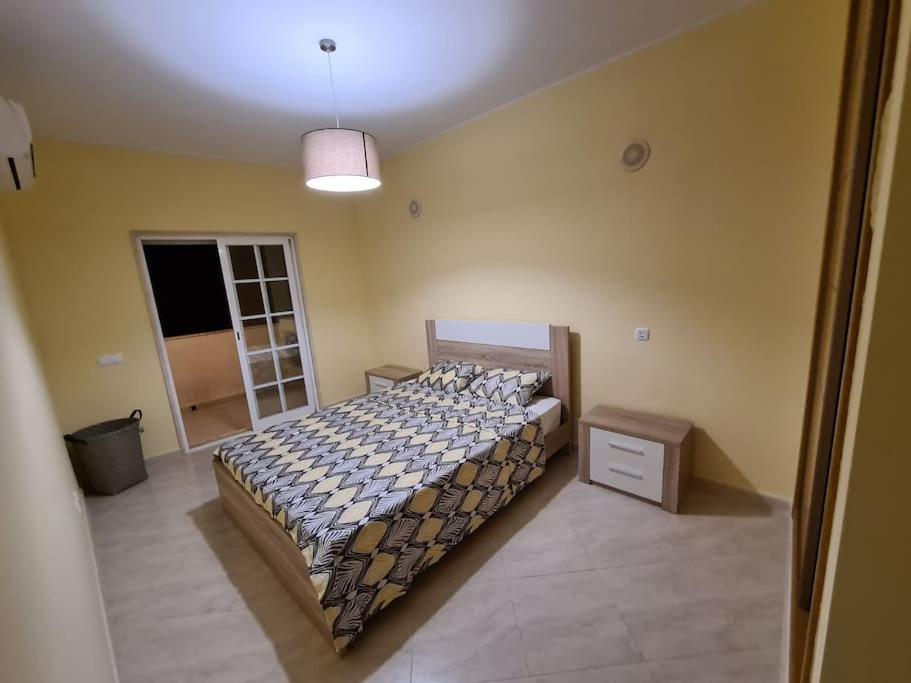 Luxury 2 Bed Carvoeiro Apartment การ์วอยโร ภายนอก รูปภาพ