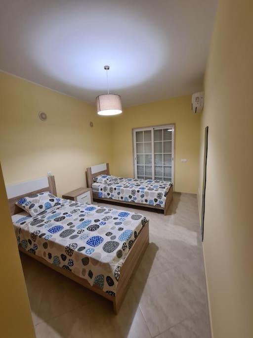 Luxury 2 Bed Carvoeiro Apartment การ์วอยโร ภายนอก รูปภาพ